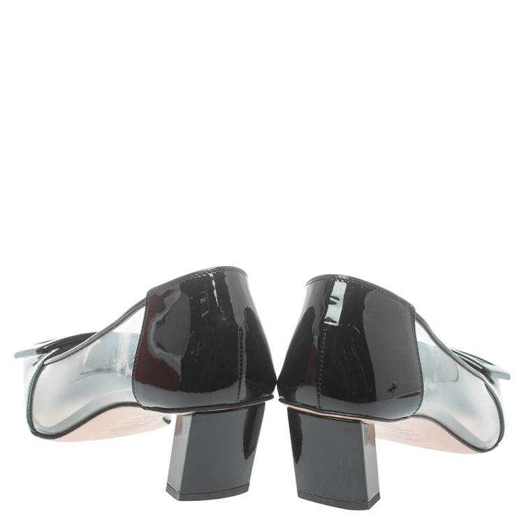 Pre Owned Roger VIvier Black PVC And Patent Leather  Pumps Size 37.5