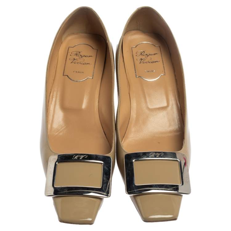 Pre Owned Roger Vivier Beige Patent Leather Belle Pumps Size 37.5