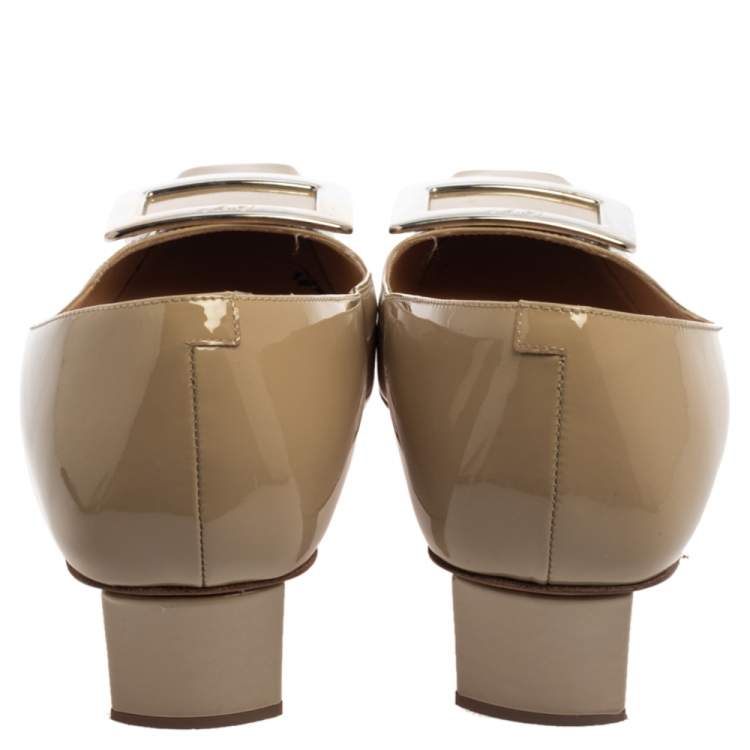 Pre Owned Roger Vivier Beige Patent Leather Belle Pumps Size 37.5