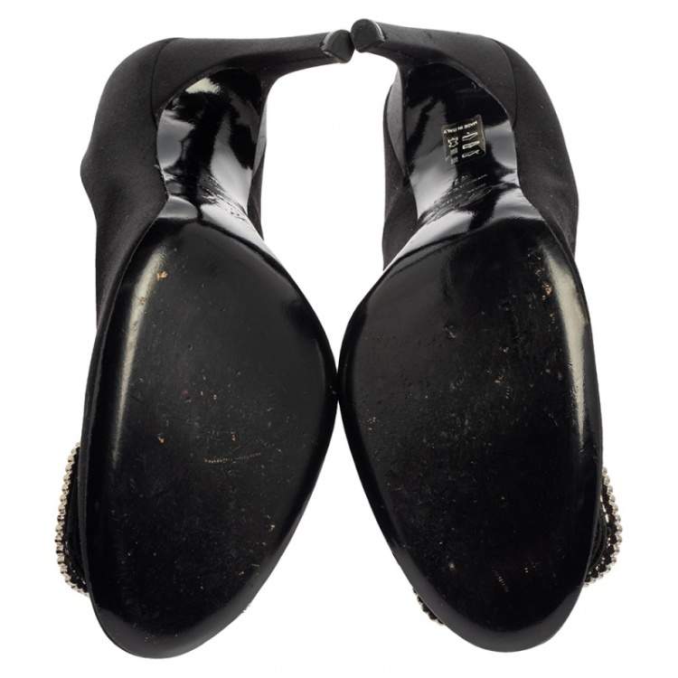Pre Owned Roger Vivier Black Satin Trompette Crystal Embellished Pumps Size 41