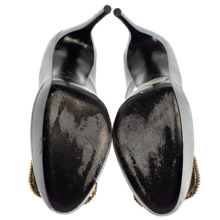 Pre Owned Roger Vivier Grey Satin Limelight Embellished Pumps Size 40
