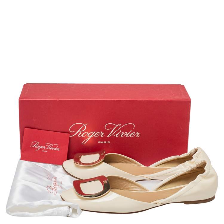 Pre Owned Roger Vivier Cream Patent Leather D'orsay Flats Size 39