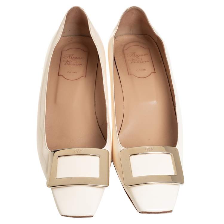مملوكة مسبقًا Roger Vivier Cream Patent Leather Square Toe Belle Pumps Size 40