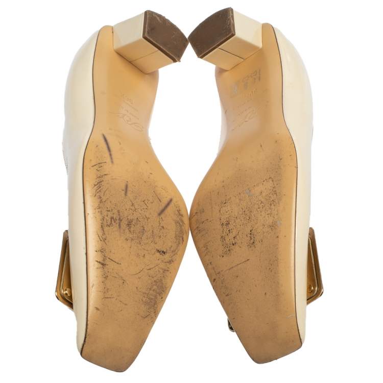 Pre Owned Roger Vivier Beige Patent Leather Belle Vivier Buckle Pumps Size 36.5