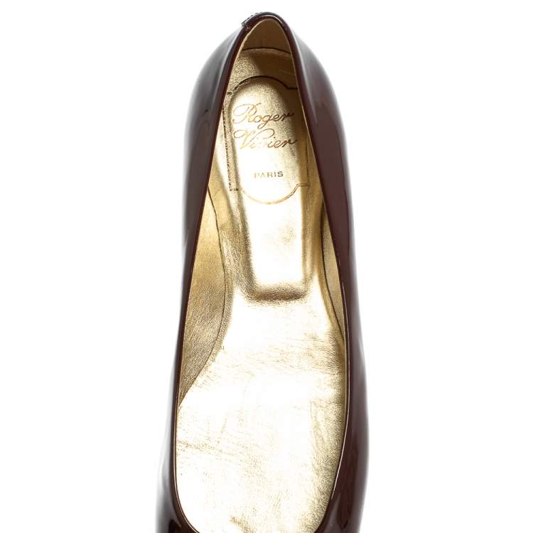 Pre Owned Roger Vivier Burgundy Patent Leather Gommette Ballet Flats Size 39.5