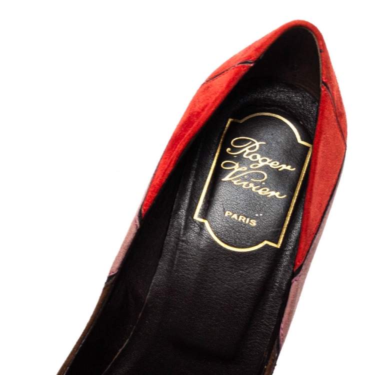 Pre Owned  Roger Vivier Multicolor Suede Pumps Size 37.5