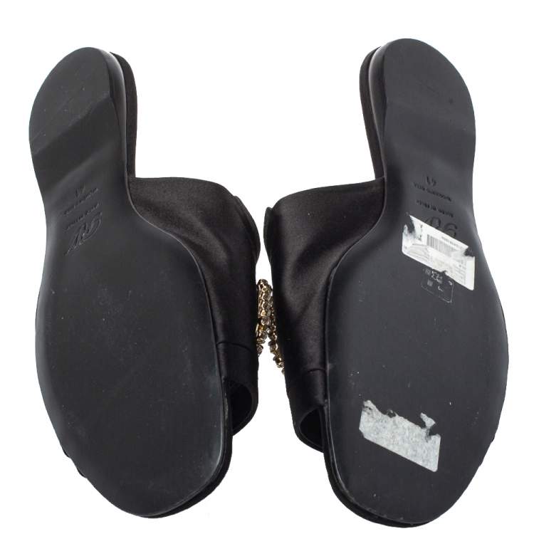 Pre Owned Roger Vivier Black Satin Tiffany Buckle Flat Slides Size 41 