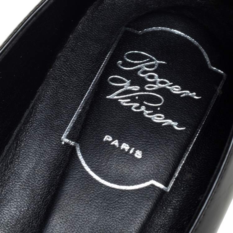 مملوكة مسبقًا Roger Vivier Black Patent Leather Belle Block Heel Pumps Size 40