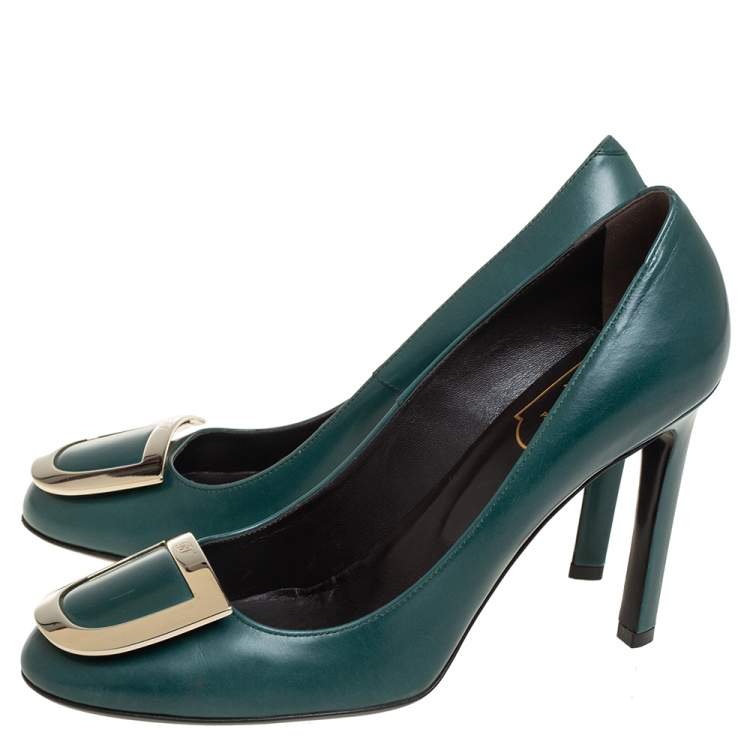 Pre Owned Roger Vivier Green Leather Ecusson Pumps Size 38