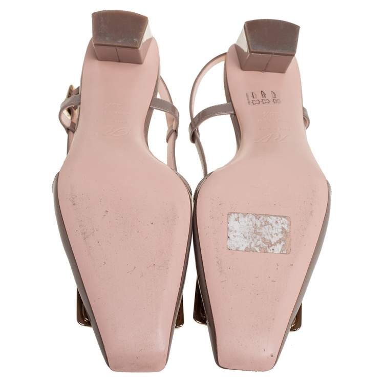Pre Owned Roger Vivier Beige Patent Leather Belle Vivier Slingback Sandals Size 38.5