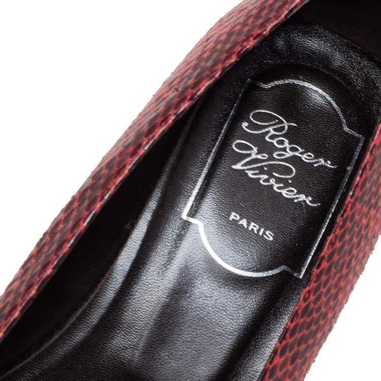 مملوكة مسبقًا Roger Vivier Black/Red Python Ballet Flats Size 35.5
