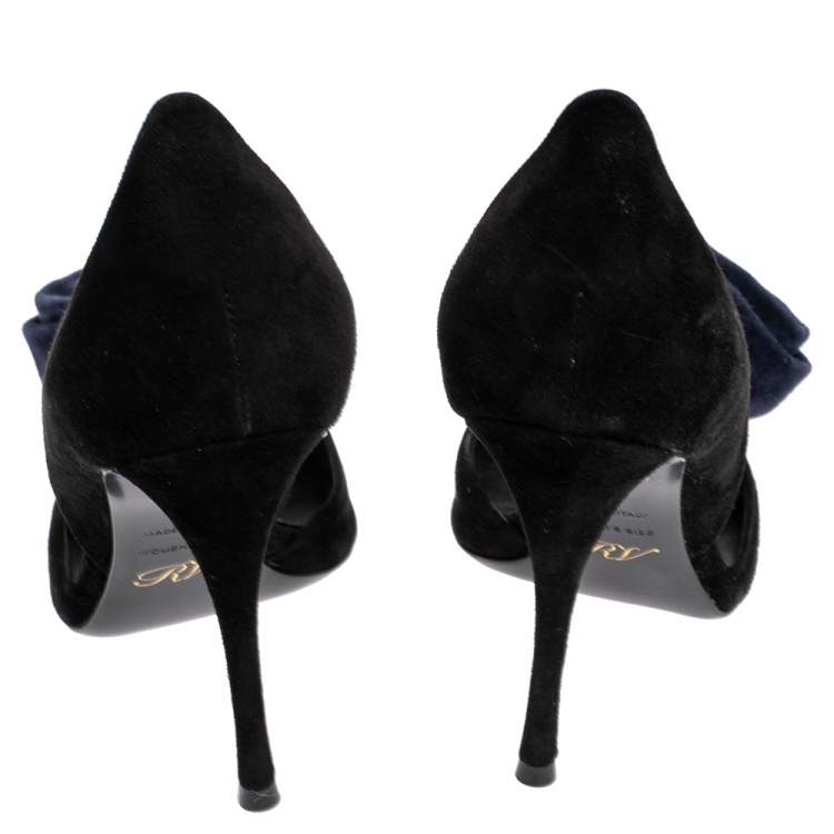 Pre Owned Roger Vivier Black Suede Rose N'roll Pointed Toes Pumps Size 38