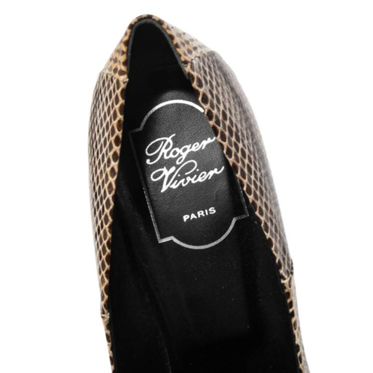 Pre Owned Roger Vivier  Grey/Beige Snakeskin Embossed Leather Pumps Size 38