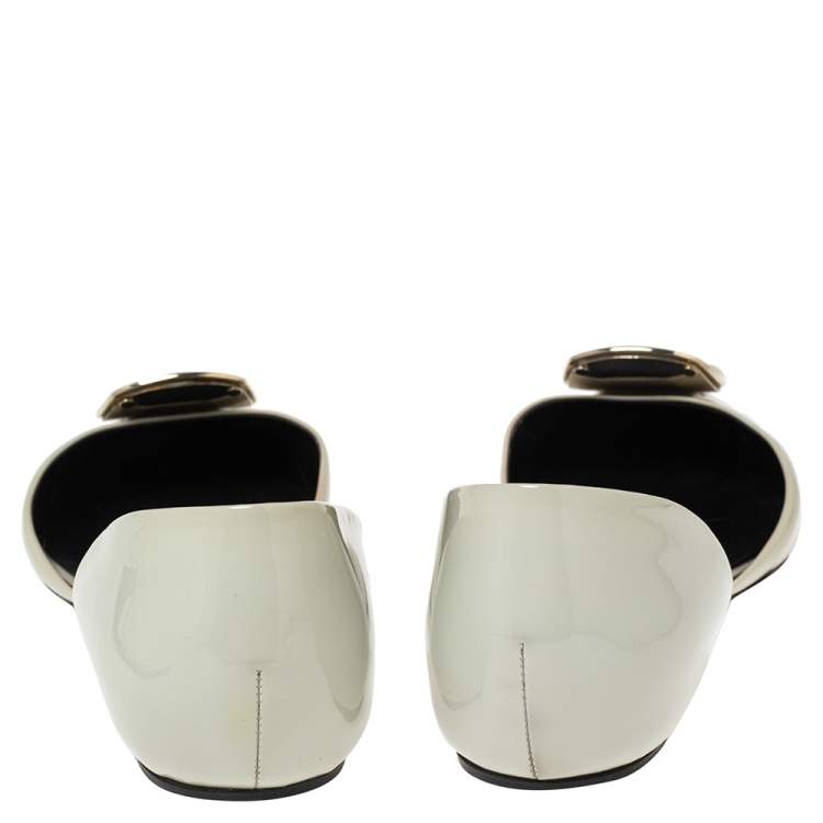 Pre Owned Roger Vivier Two Tone Patent Leather Embellished D'orsay Ballet Flats Size 40
