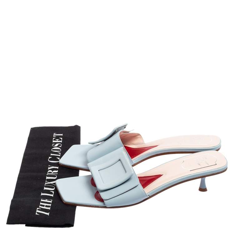 مملوكة مسبقًا Roger Vivier Blue Leather Covered Buckle Mules Size 41