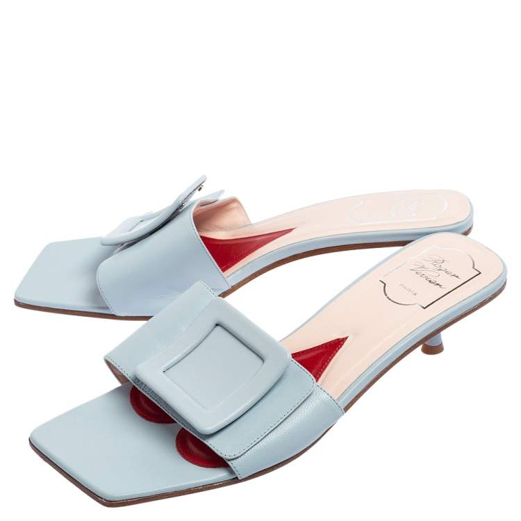 مملوكة مسبقًا Roger Vivier Blue Leather Covered Buckle Mules Size 41