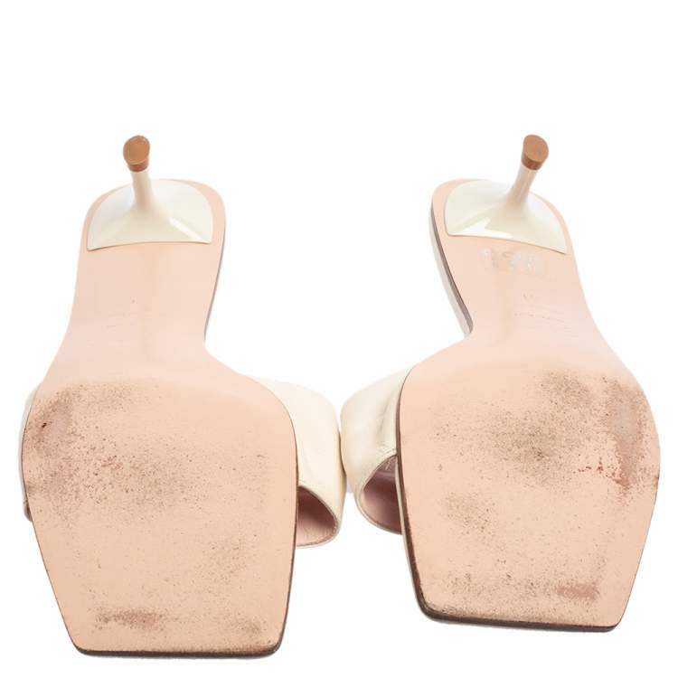 Pre Owned Roger Vivier Cream Leather Covered Buckle Mules Size 41