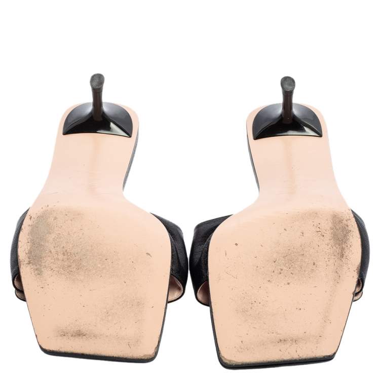 Pre Owned Roger Vivier Black Leather Covered Buckle Mules Size 41