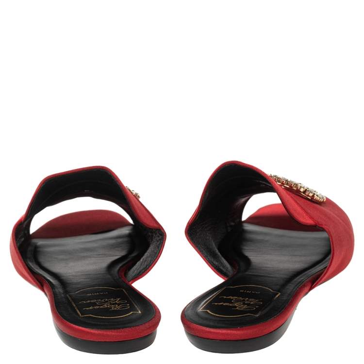 Pre Owned Roger Vivier Red Satin Crystal Embellished Flat Sandals Size 40