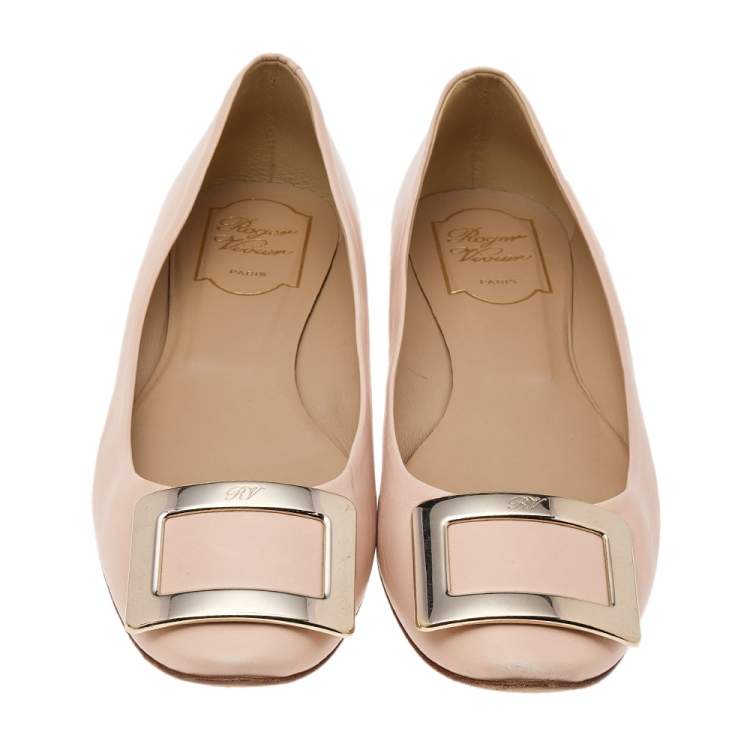 مملوكة مسبقًا Roger Vivier Beige Leather Trompette Ballet Flats Size 38