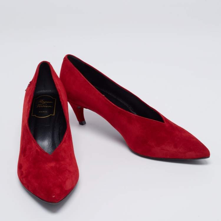 Pre Owned Roger Vivier Red Suede Pointed Toe Pumps Size 39