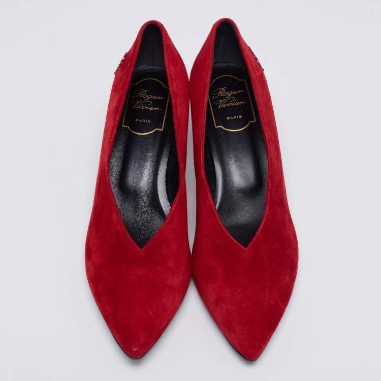 Pre Owned Roger Vivier Red Suede Pointed Toe Pumps Size 39