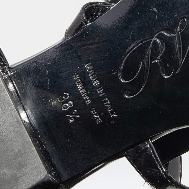 مملوكة مسبقًا Roger Vivier Black Patent Leather Ankle Strap Sandals Size 38.5 
