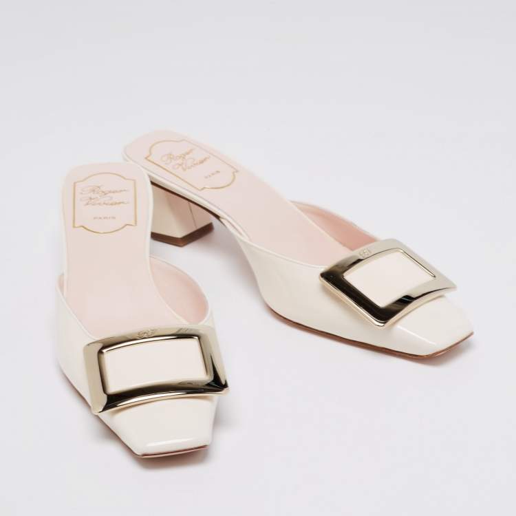 Pre Owned Roger Vivier Cream Patent Leather Belle Vivier Mules Size 35.5