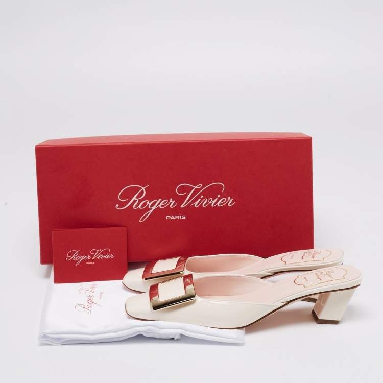 Pre Owned Roger Vivier Cream Patent Leather Belle Vivier Mules Size 35.5
