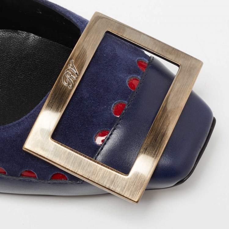 مملوكة مسبقًا Roger Vivier Navy Blue Laser Cut Suede and Leather Trompette Pumps Size 35