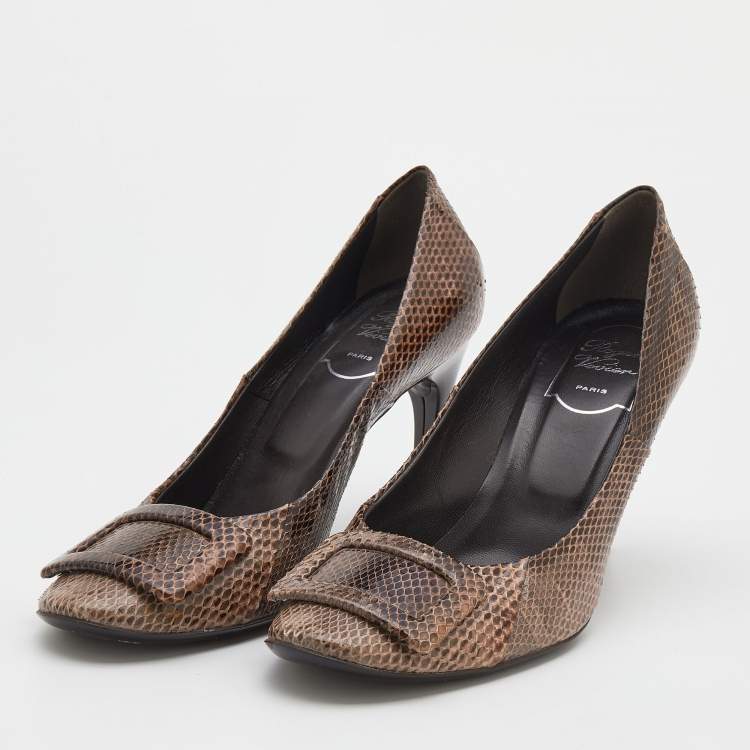 مملوكة مسبقًا Roger Vivier Dark Beige Snakeskin Leather Pumps Size 39