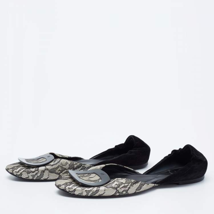 مملوكة مسبقًا Roger Vivier Black/White Lace And Suede Chips D'orsay Buckle Flats Size 39
