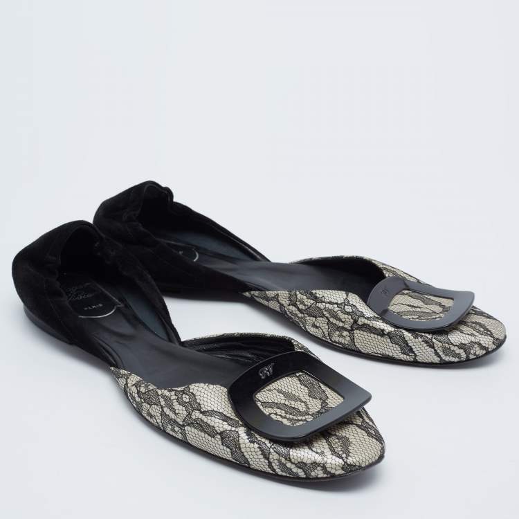 مملوكة مسبقًا Roger Vivier Black/White Lace And Suede Chips D'orsay Buckle Flats Size 39