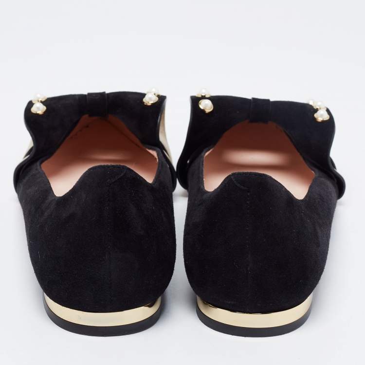 مملوكة مسبقًا Roger Vivier Black Suede Lolita Pearl Embellished Bow Ballet Flats Size 38