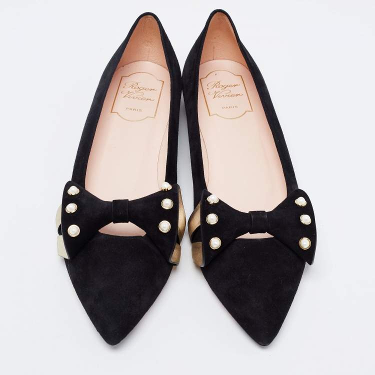 مملوكة مسبقًا Roger Vivier Black Suede Lolita Pearl Embellished Bow Ballet Flats Size 38