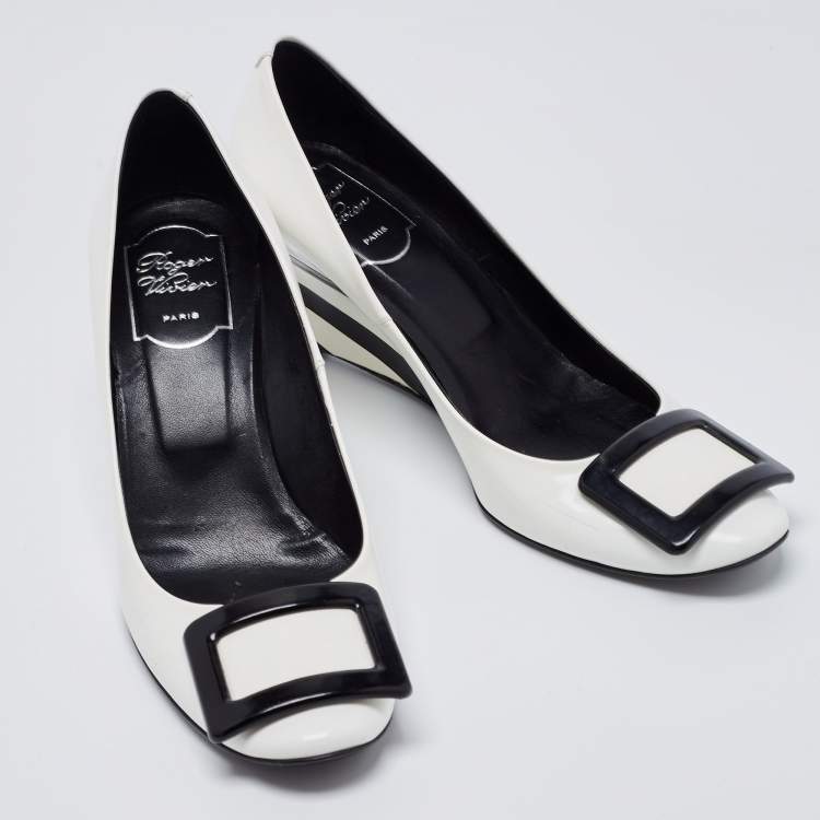 Pre Owned Roger Vivier White Patent Leather Trompette Pumps Size 38