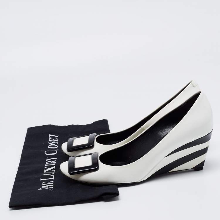 Pre Owned Roger Vivier White Patent Leather Trompette Pumps Size 38
