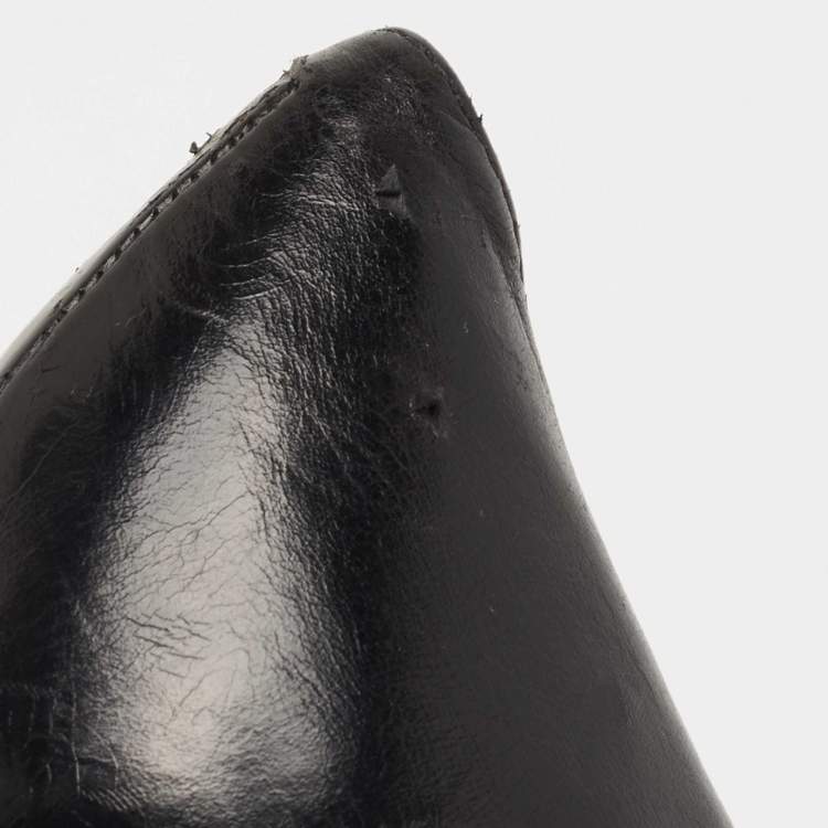 Pre Owned Roger Vivier Black Leather Trompette Pumps Size 40 