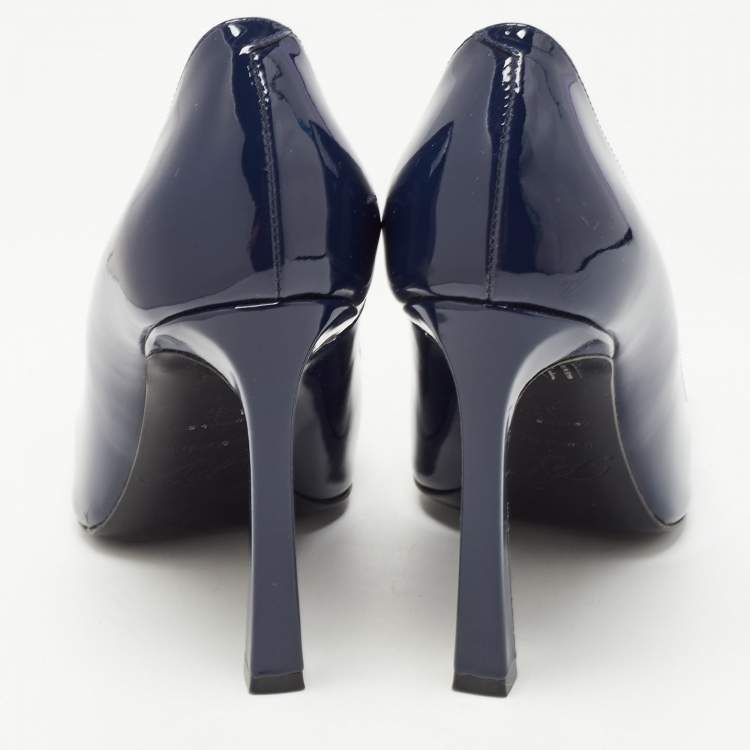 Pre Owned Roger Vivier Navy Blue Patent Leather Trompette Pumps Size 37