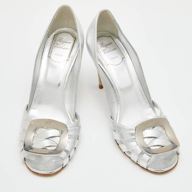 Pre Owned Roger Vivier Metallic Silver Leather Open Toe Pumps Size 38.5