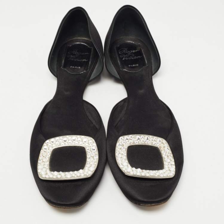 مملوكة مسبقًا Roger Vivier Black Satin Crystal Embellished Chip Flats Size 37
