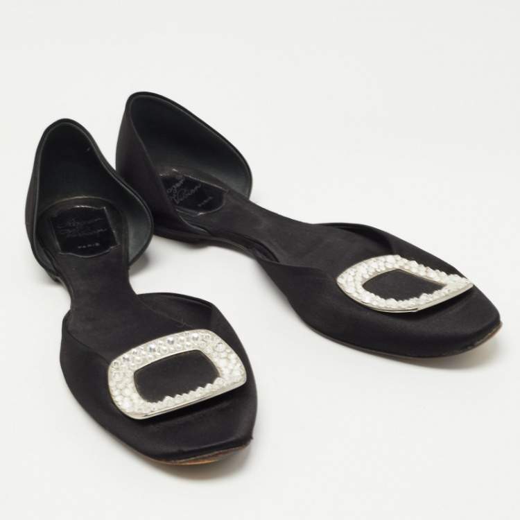 مملوكة مسبقًا Roger Vivier Black Satin Crystal Embellished Chip Flats Size 37