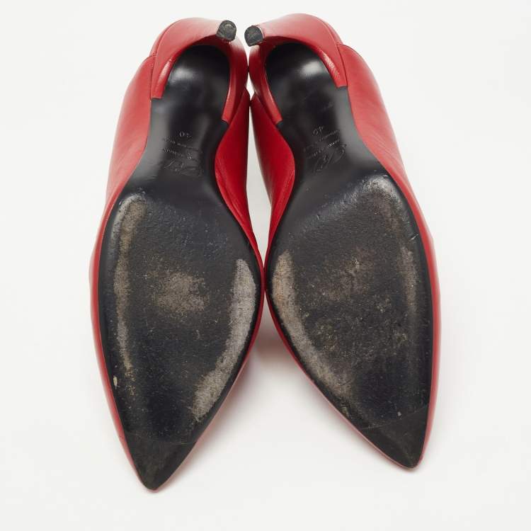 Pre Owned Roger Vivier Red Leather Pointed Toe Mules Size 40