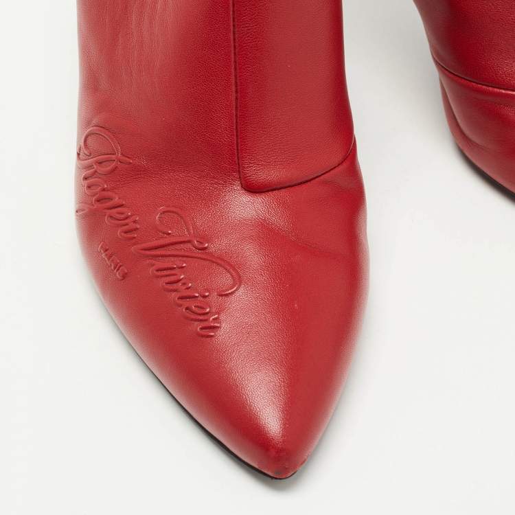Pre Owned Roger Vivier Red Leather Pointed Toe Mules Size 40
