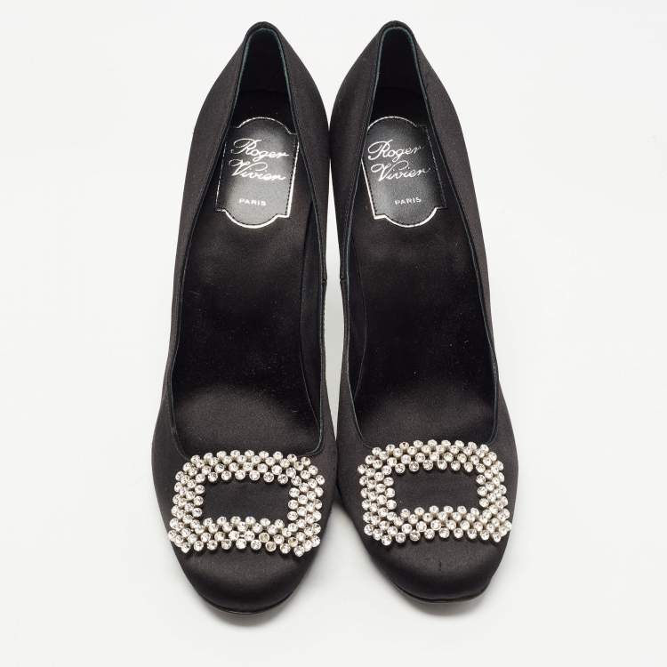 Pre Owned Roger Vivier Black Satin Trompette Crystal Embellished Pumps Size 40