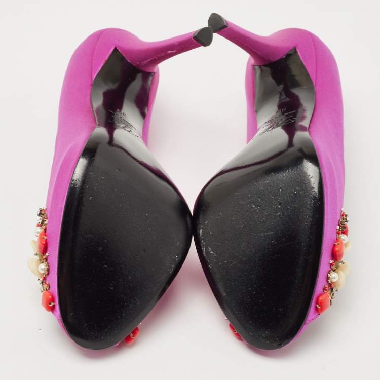 Pre Owned Roger Vivier Pink Satin Fuschia Embellished Peep Toe Pumps Size 39