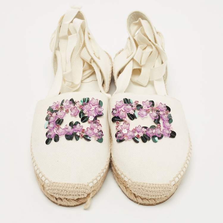 Pre Owned Roger Vivier White Canvas Embellished Lace Up Espadrille Flats Size 39