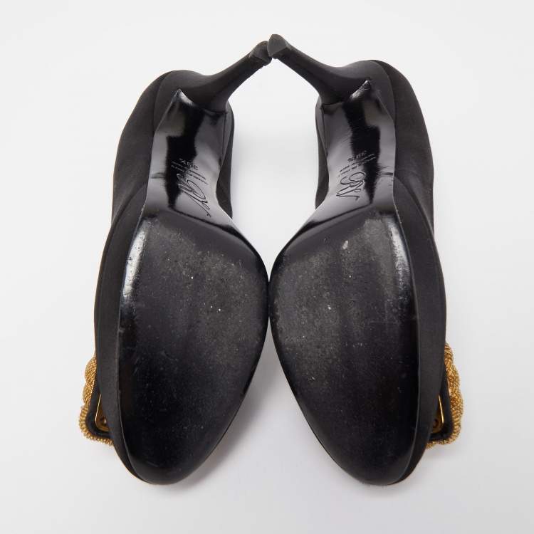 Pre Owned Roger Vivier Black Satin Buckle Platform Pumps Size 39.5