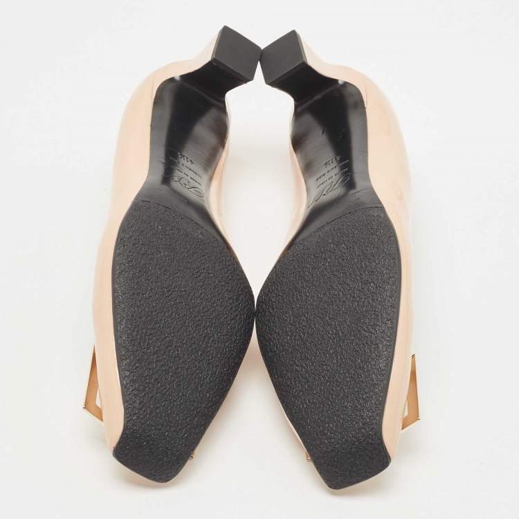 Pre Owned Roger Vivier Beige Patent Leather Belle Vivier Pumps Size 41.5