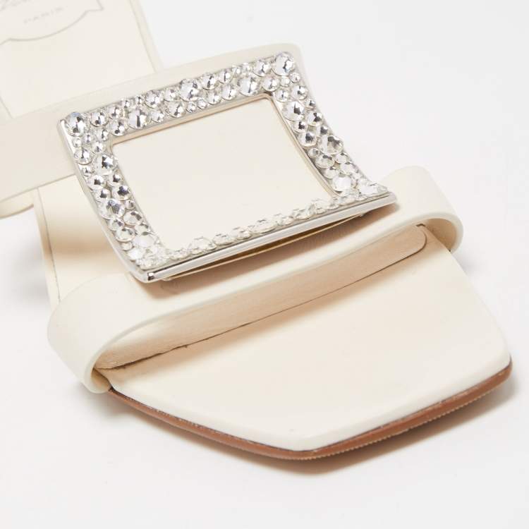 Pre Owned Roger Vivier Off White Leather Crystal Embellished Slide Sandals Size 42